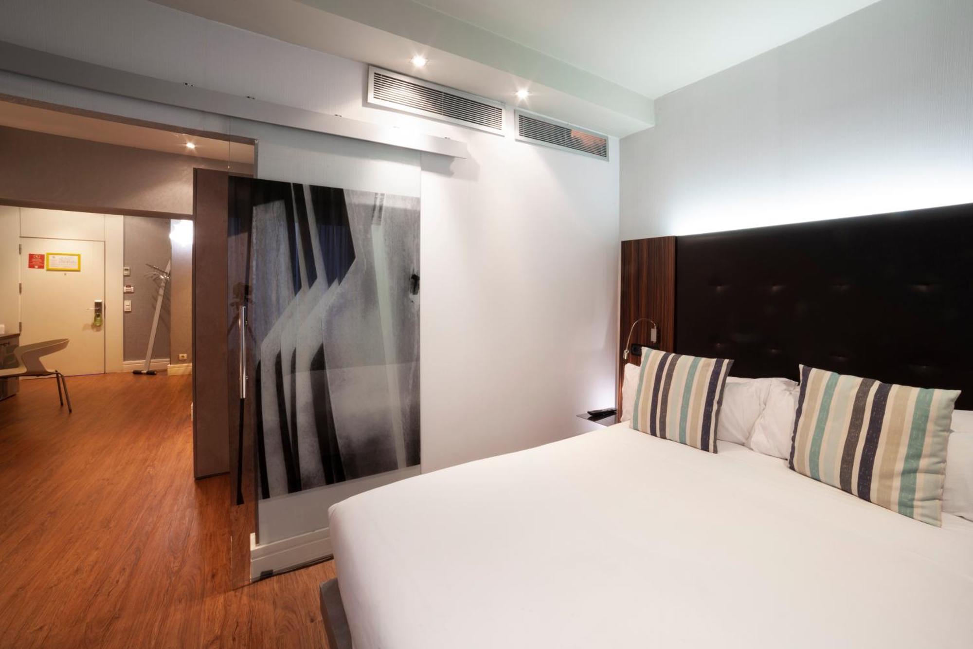 Petit Palace Tamarises Getxo Room photo