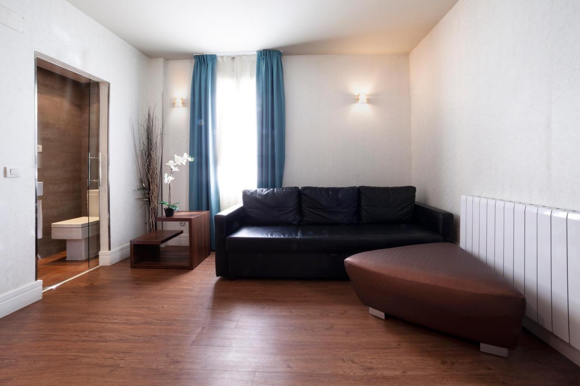 Petit Palace Tamarises Getxo Room photo